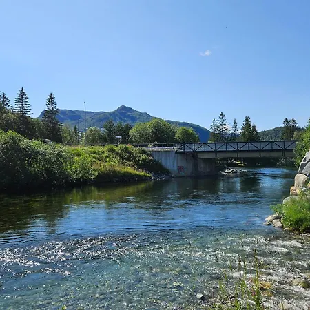 Apartman 2 Bedroom Cozy In